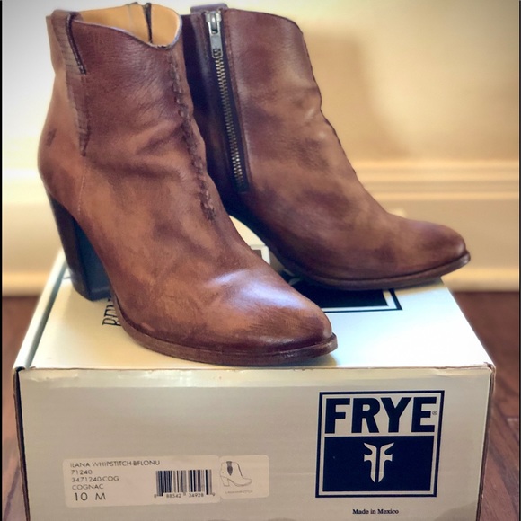 ⭐️ SOLD!! Frye Ilana Whipstitch  Ankle Boot ⭐️ - Picture 2 of 15
